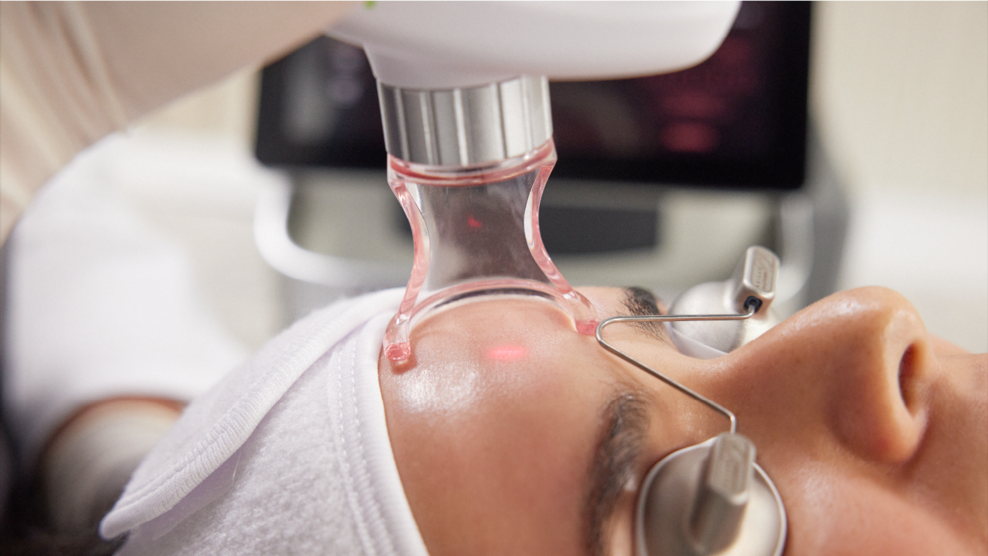 Laser Pro Microneedling radiofrequence Geneve Dr Thomet